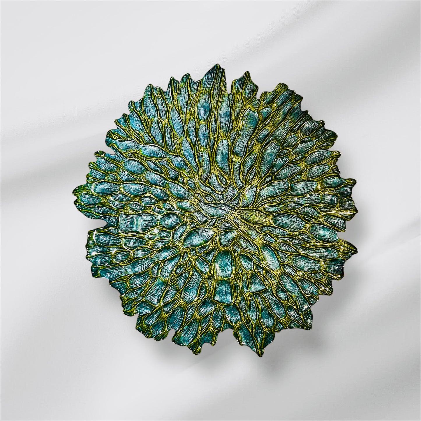 Peacock Design Green Leaf Flat Vase
