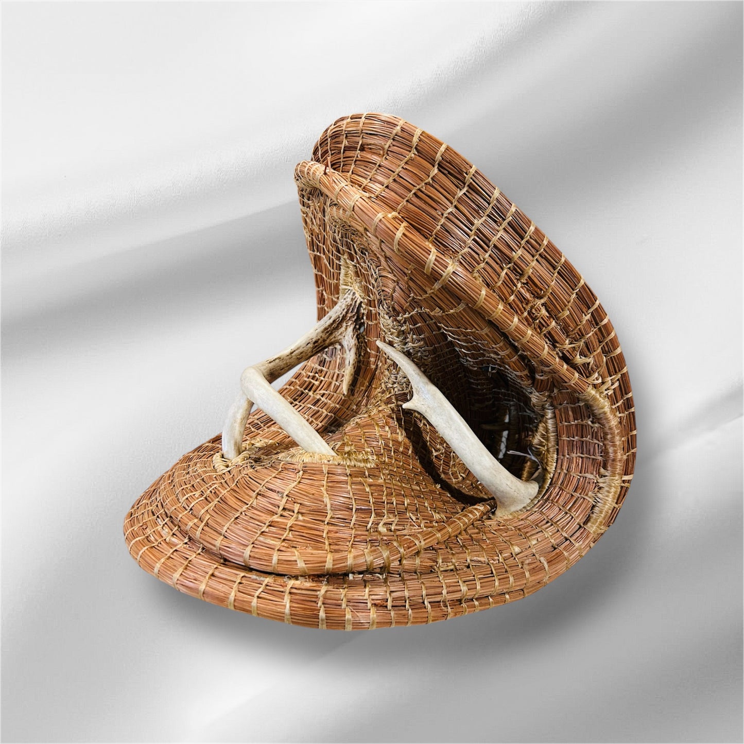 Hand-Crafted Pine Needle Basket by Jenny Wrenn Designs