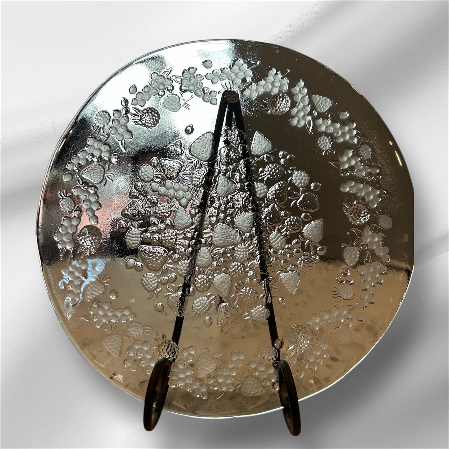 Clear Glass Serving Plate Strawberry Design 13"