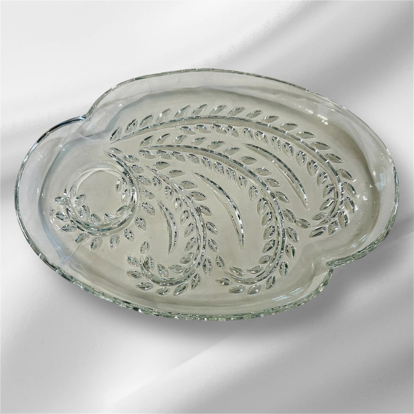 Federal Glass Snack Tray. Wheat Leaf's Design