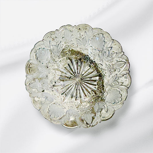 Glass Leaf Bowl