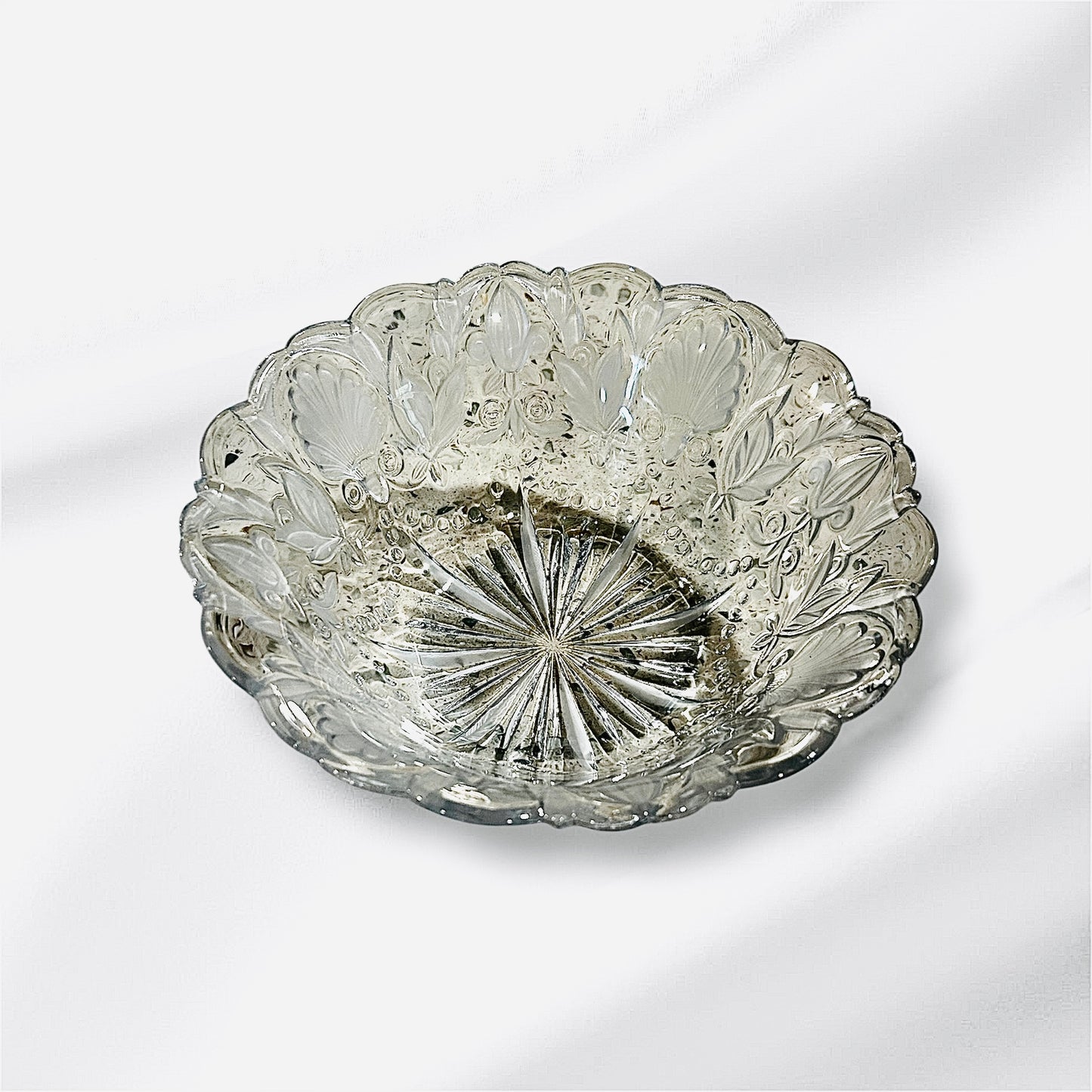 Glass Leaf Bowl
