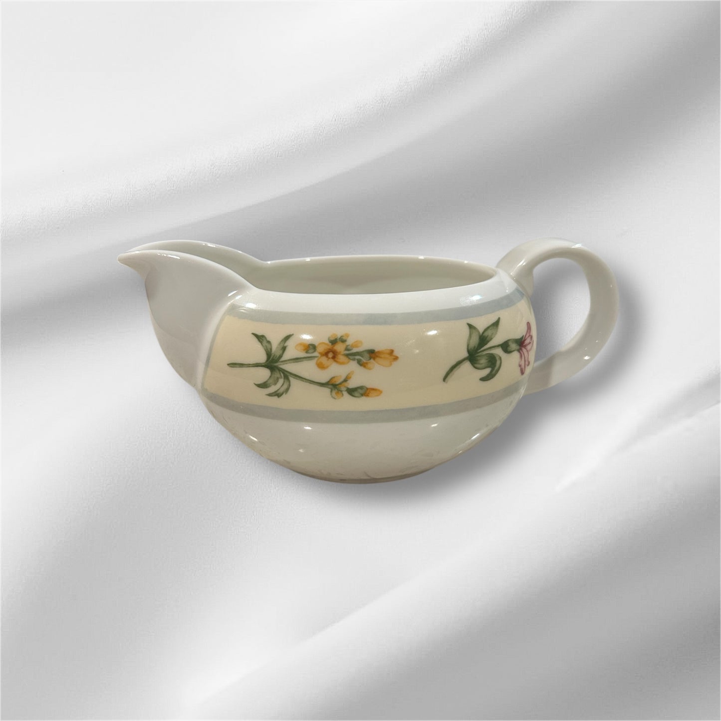 Royal Doulton Gingham Floral Gravy Boat