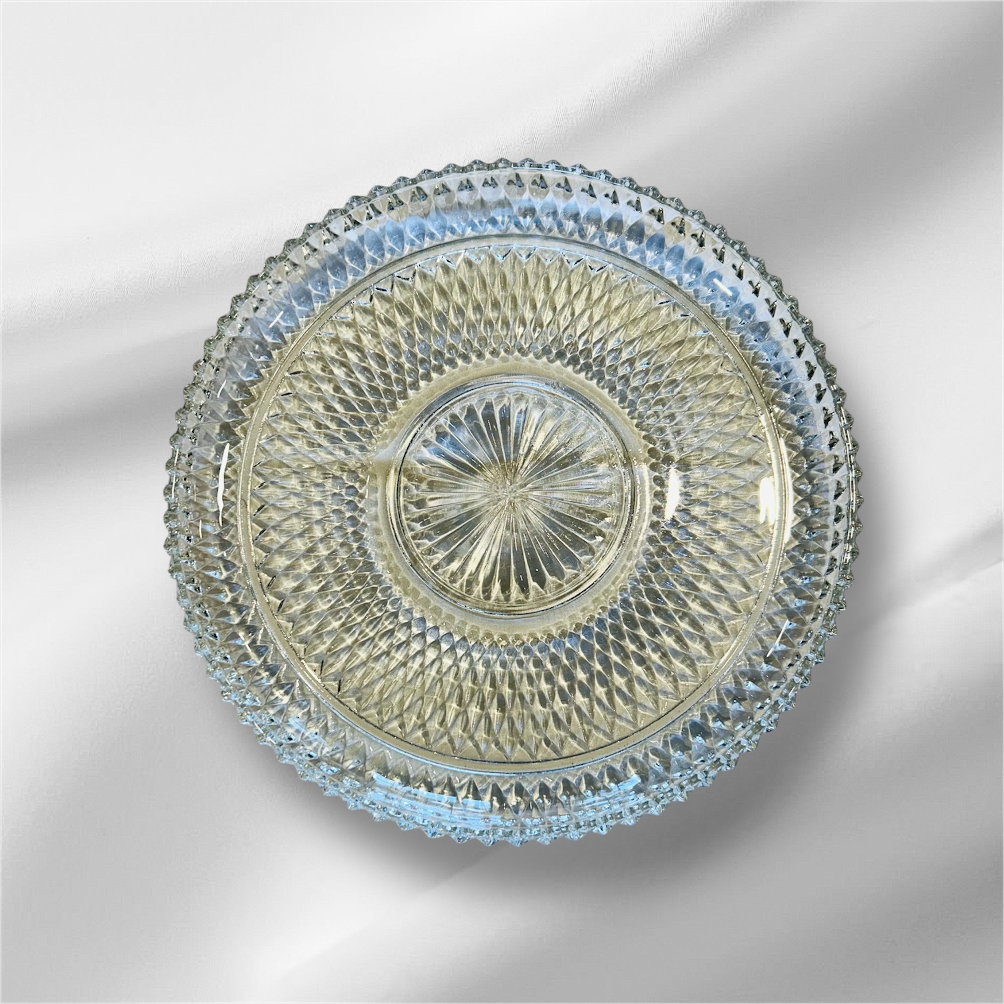 Triangle Design Glass Platter