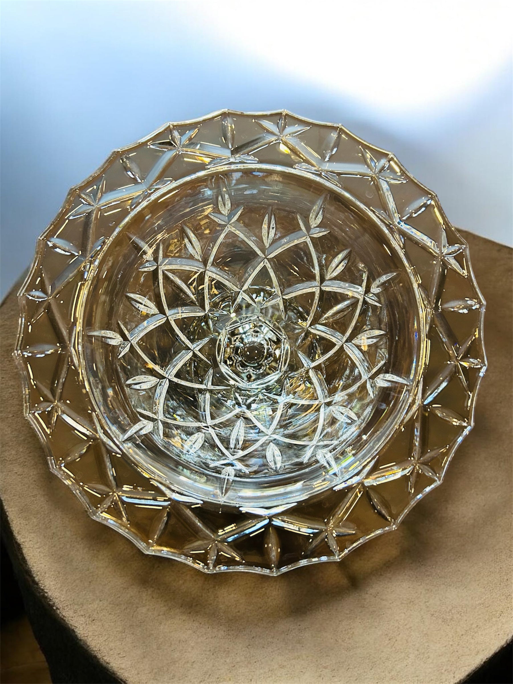 Crystal Pedestal (Medium Size)