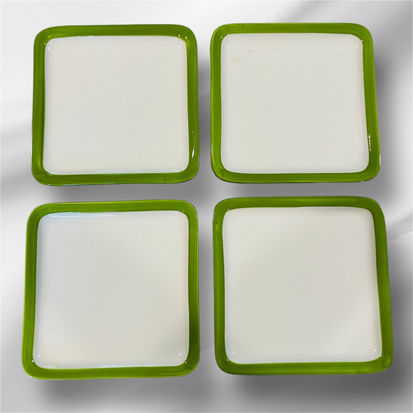 Omada Green or Blue Premium Square Set of 4