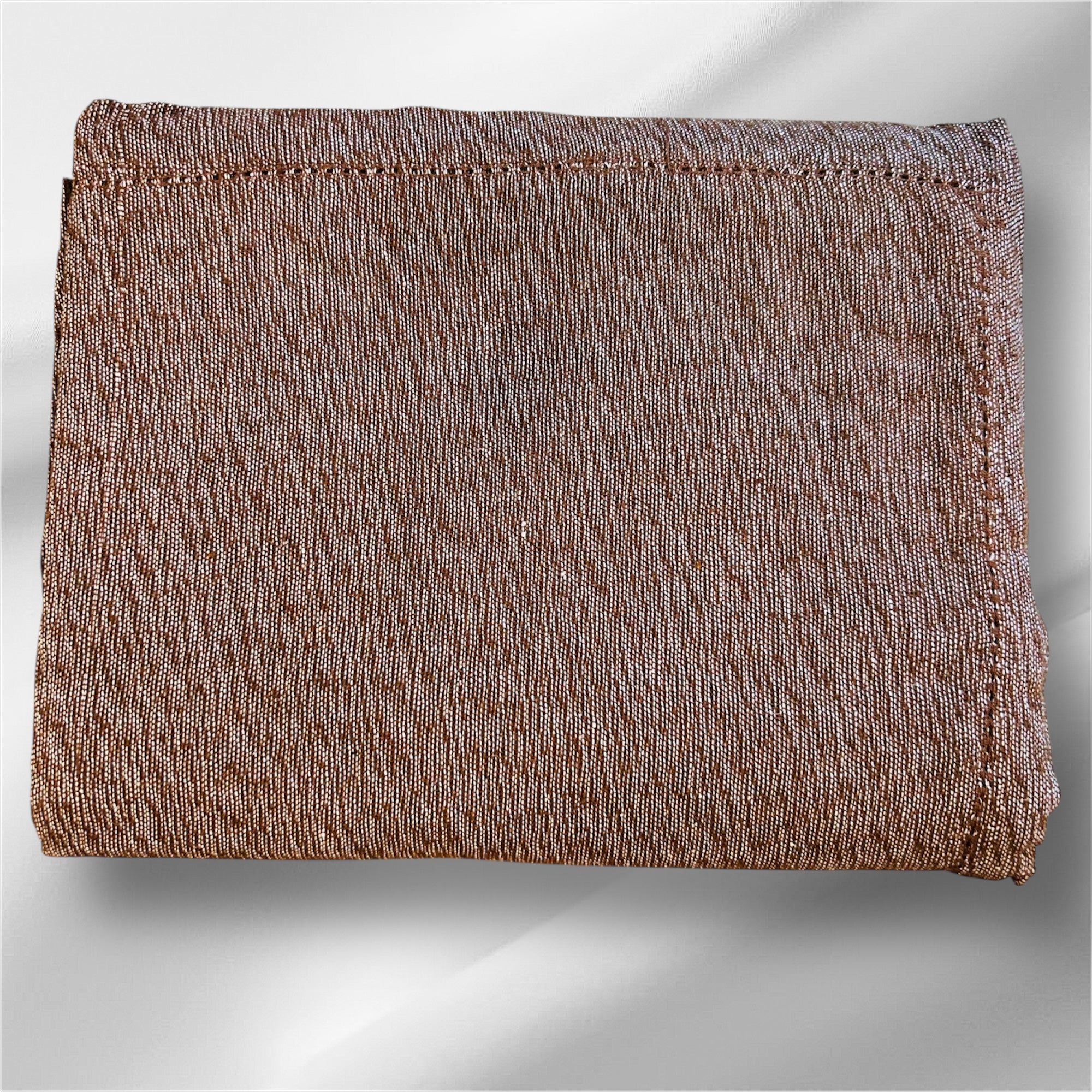 Bella Vita Woven Tablecloth